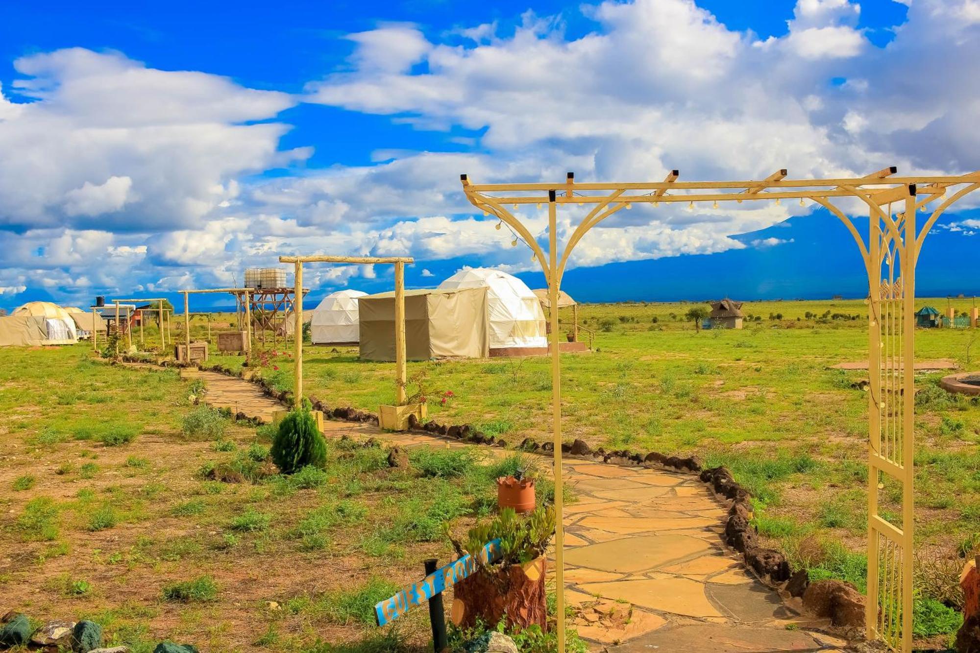 Little Amanya Camp Hotel Amboseli Bagian luar foto